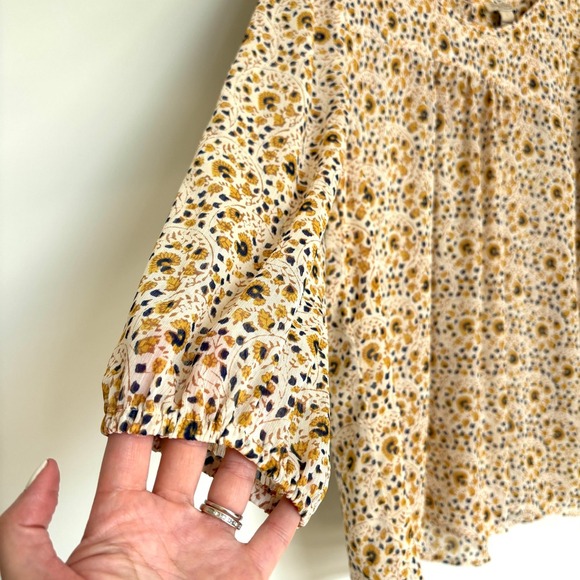Lucky Brand Size L Floral Print Blouse Top Long Sleeve Lightweight Boho Style - Picture 5 of 12